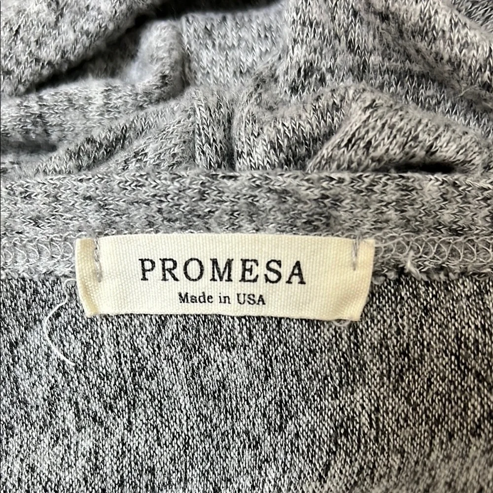 Backless Long Sleeve Sweater - Picture 3 of 3
